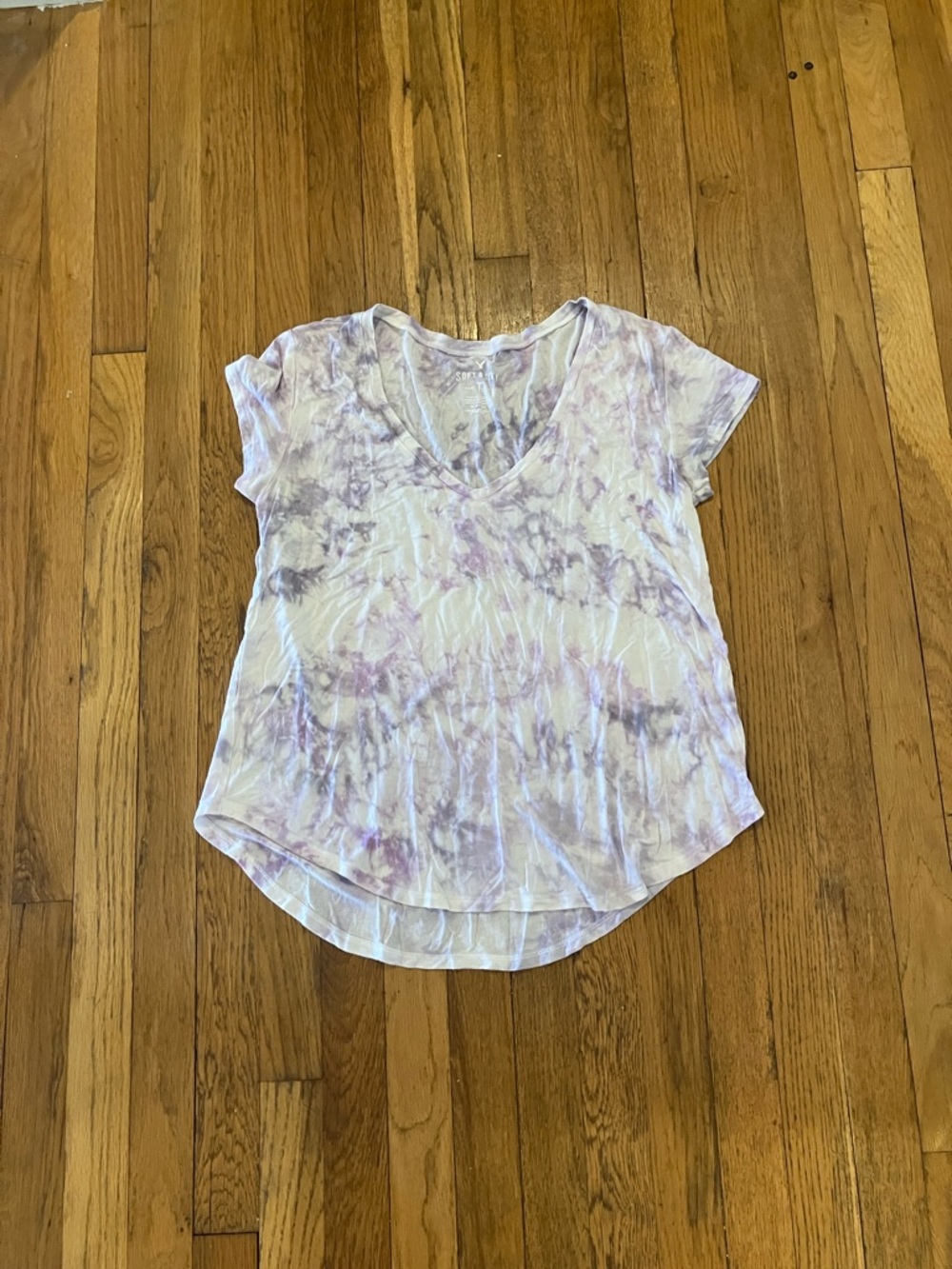 American eagle soft and sexy v neck white and purple tie dye tee  size small